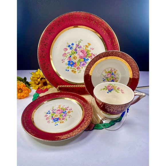Aristocrat by Salem century maroon set 4 pieces, tea cup set, 23K gold encrusted - Picture 16 of 16